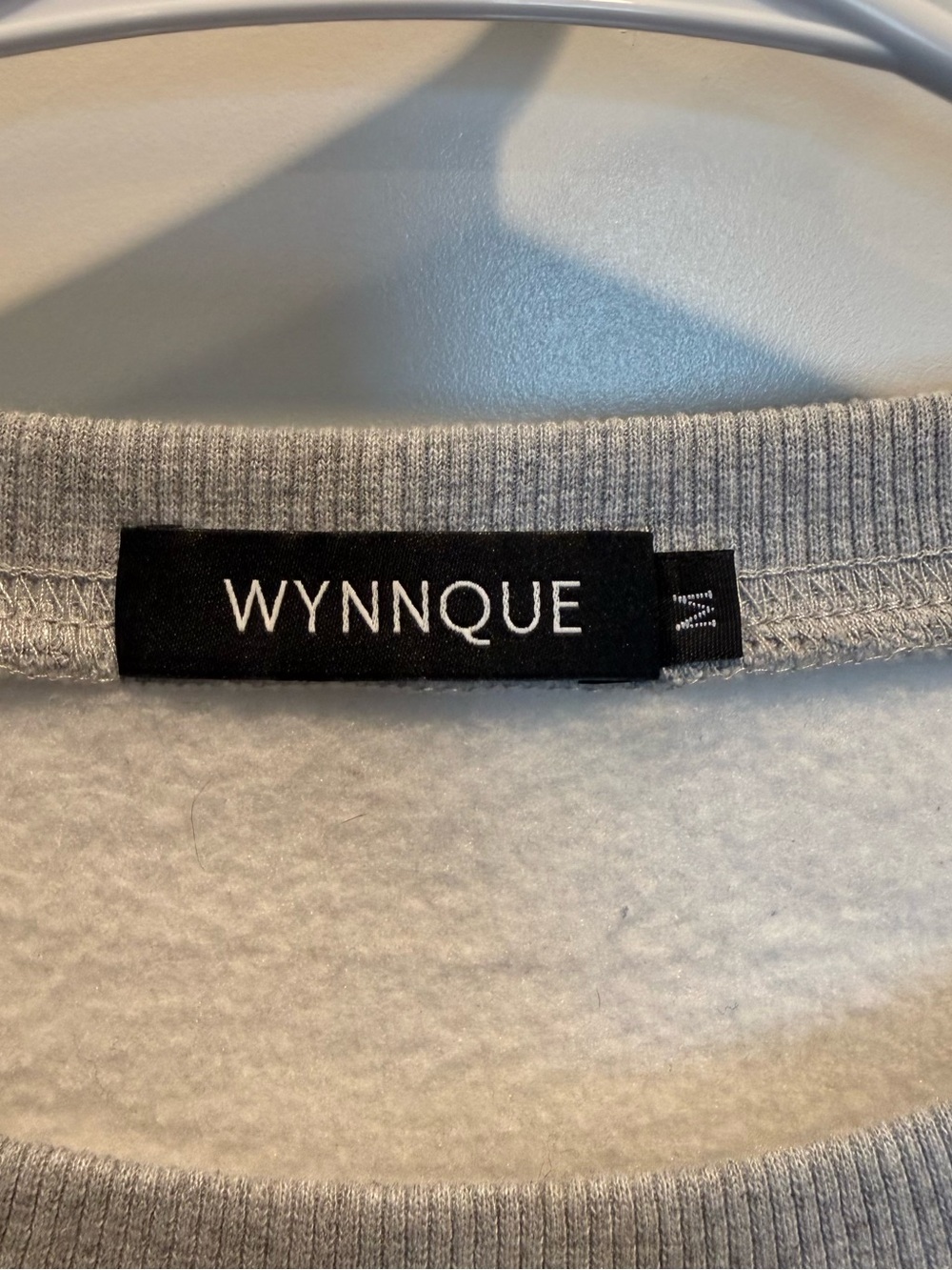 Wynnque Gray Sweatshirt with Pink & Blue Castle Embroidery Size M - Picture 5 of 6